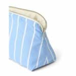 Studio feder toilettaste mini lyseblaa med striber d